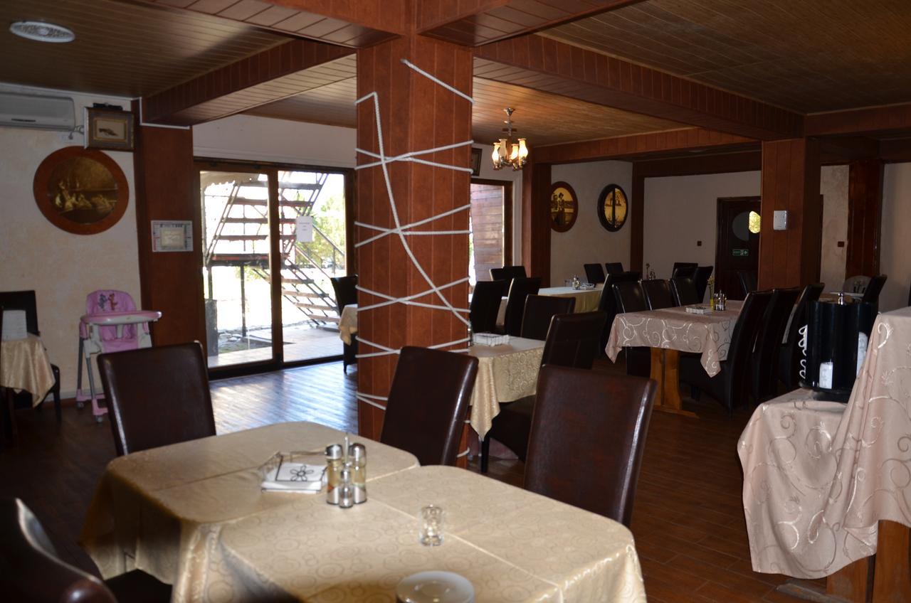 Club De Vacanta Corabia Piratilor-Mamaia Nord Năvodari Eksteriør billede